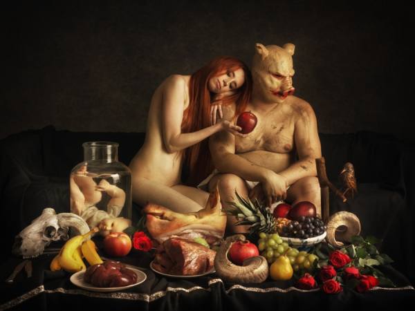 Photograph Peter Zelei Beauty And The Beast on One Eyeland